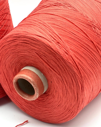 PARK MICRO cotton elastane chain yarn coral Italy
Italian stretch cotton yarn 900m per 100g
LE TRICOT coral chain yarn for tops dresses and crochet
Stretch lace weight cotton yarn close up texture detail
Italian cotton elastane yarn for machine knitting and fashion knitwear