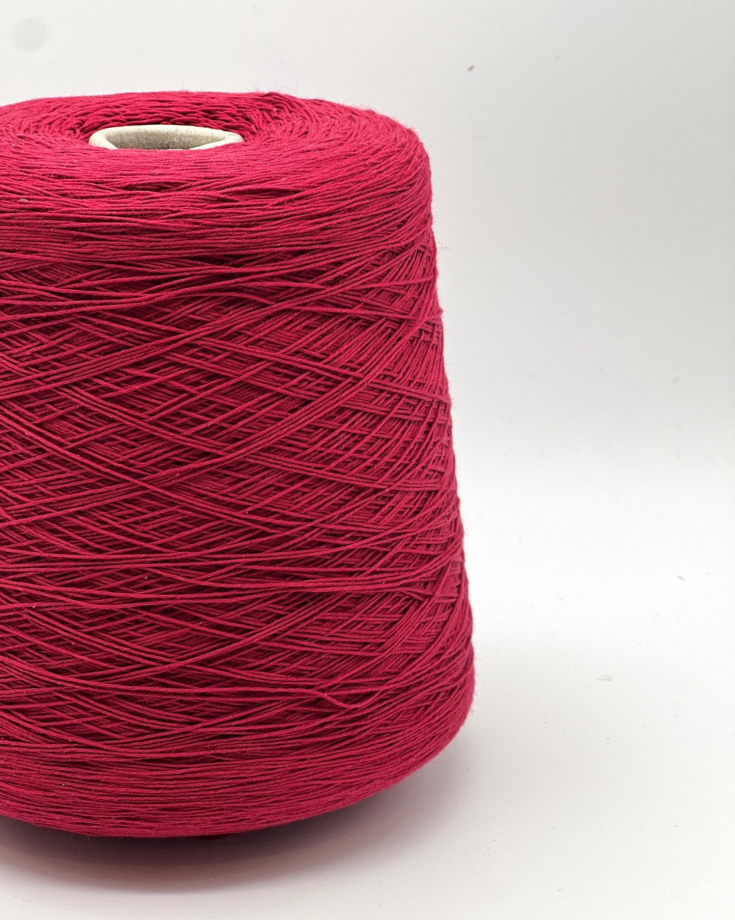 dakota 100 percent cotton yarn italy
luxury italian cotton lace yarn 625m 100g
soft cotton yarn for knitting crochet weaving
italian cotton yarn close up stitch definition
dakota cotton yarn balls or cones
