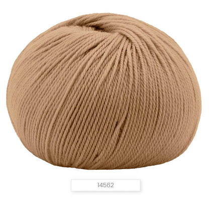 Lana Gatto VIP Italian yarn ball in high-quality extrafine merino and cashmere blend for iDOKNiT luxury knitting projects.