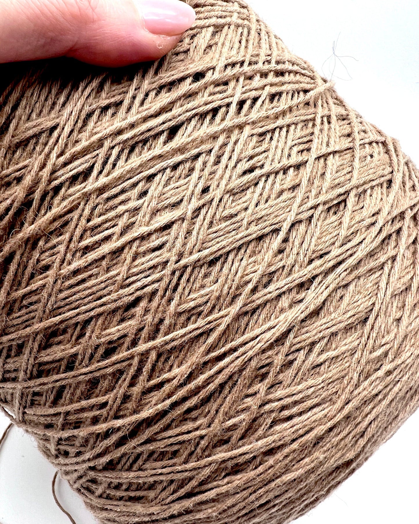 lanecardate samarkanda pure camel hair yarn italy
luxury camel hair sport yarn 300m 100g
natural camel color italian yarn close up
pure camel hair yarn for sweaters accessories
italian luxury camel yarn texture