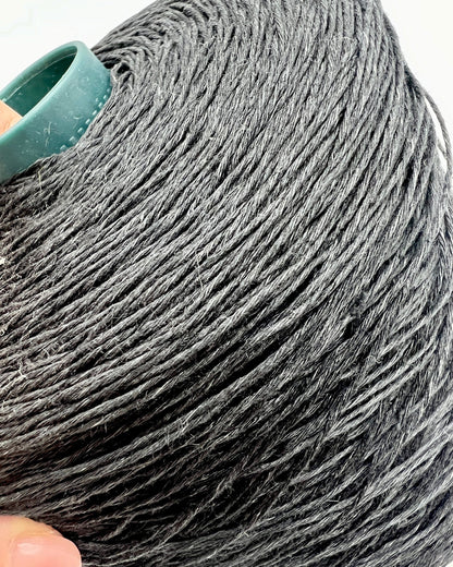 Exclusive iDOKNiT sport weight yarn, LINO by RI.Go Italy. 100% pure linen with an Nm 3200 count, providing 320m per 100g. Authentic Italian-made plant fiber curated by iDOKNiT in classic shades like 954 Black, 955 Beige, and 956 Navy Blue, ideal for durable, breathable summer hand or machine knitting.