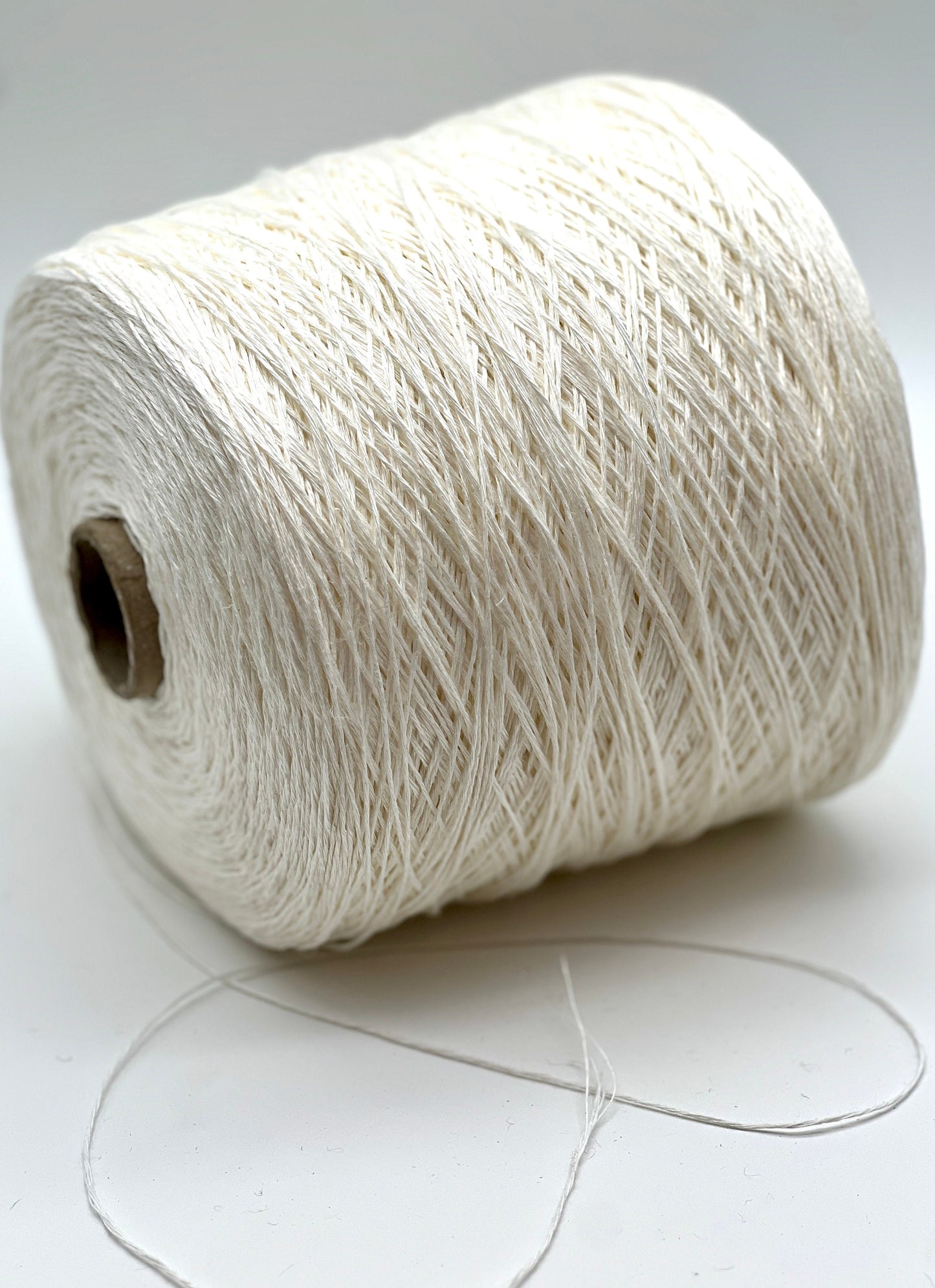 Italian LINEN 100 Yarn, FRESCOLINO, Luxury Italian Yarn by RiGo, Available in Balls and on Cones, Sport Weight, 300m/100g (328y/3.52oz)