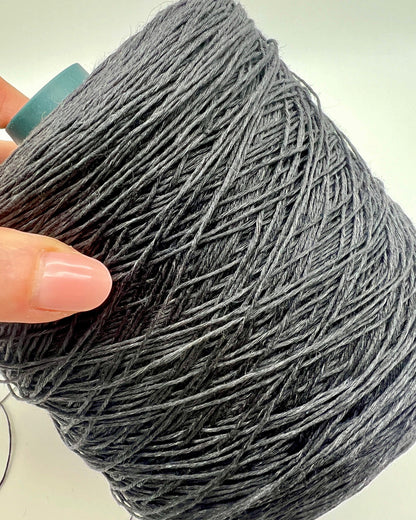 Exclusive iDOKNiT sport weight yarn, LINO by RI.Go Italy. 100% pure linen with an Nm 3200 count, providing 320m per 100g. Authentic Italian-made plant fiber curated by iDOKNiT in classic shades like 954 Black, 955 Beige, and 956 Navy Blue, ideal for durable, breathable summer hand or machine knitting.