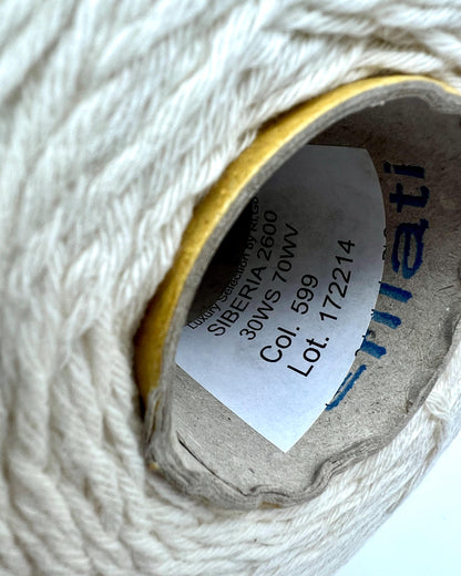 SIBERIA Cashmere Merino Lace Yarn by Ri.Go Italy DK Weight — 260m per 100g