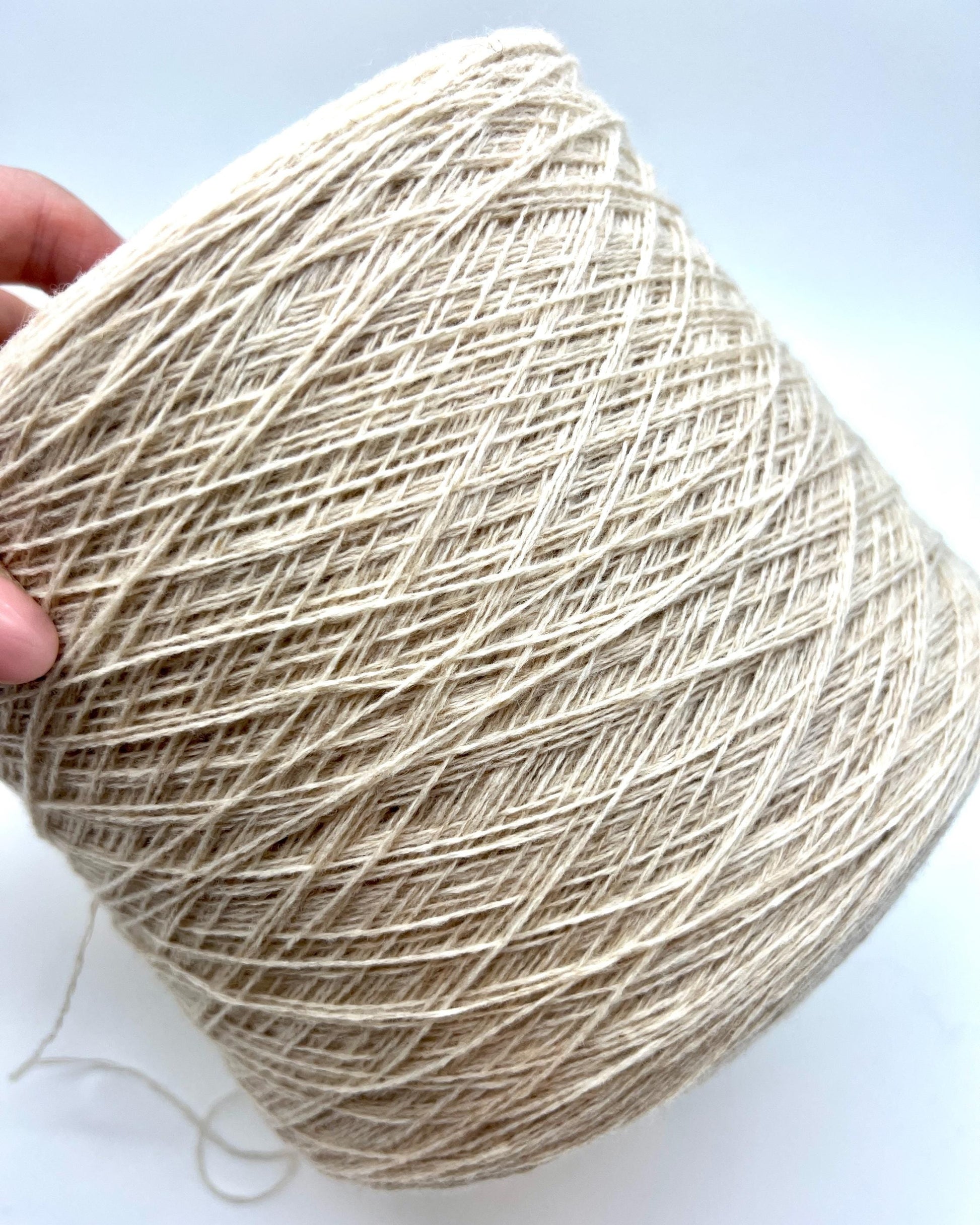 Profilo MATILDA cashmere merino lace yarn cone 750m per 100g
Luxury Italian cashmere merino yarn for knitting and crochet
Soft lace weight cashmere merino yarn cone close-up
Profilo MATILDA Italian yarn for shawls lightweight sweaters and accessories
Cashmere merino blend yarn 15 cashmere 85 merino wool Italy