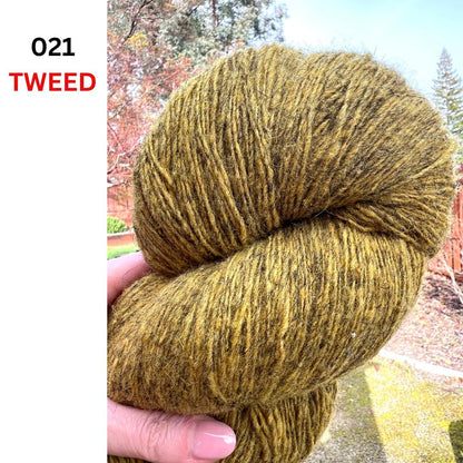 Exclusive iDOKNiT rustic fingering weight yarn, Romanov Sheep Wool from Paces Vilnas Fabrika, Latvia. 100% pure Romanov wool traditionally processed to retain 70% natural lanolin for extreme durability and weather resistance. Single-ply construction providing 420m per 100g. Curated by iDOKNiT in natural and tweed-effect dyed shades for heritage-style, hearty knitwear.