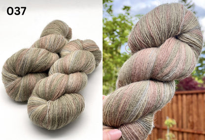 Exclusive iDOKNiT fingering weight wool, DUNDAGA 6.1 from Paces Vilnas Fabrika. 100% Merino wool from German sheep, traditionally processed in Latvia without chemicals to retain high lanolin content. Single-ply construction providing 420m per 100g. Curated by iDOKNiT for authentic, warm, and elastic knitwear with a natural "alive" feel.