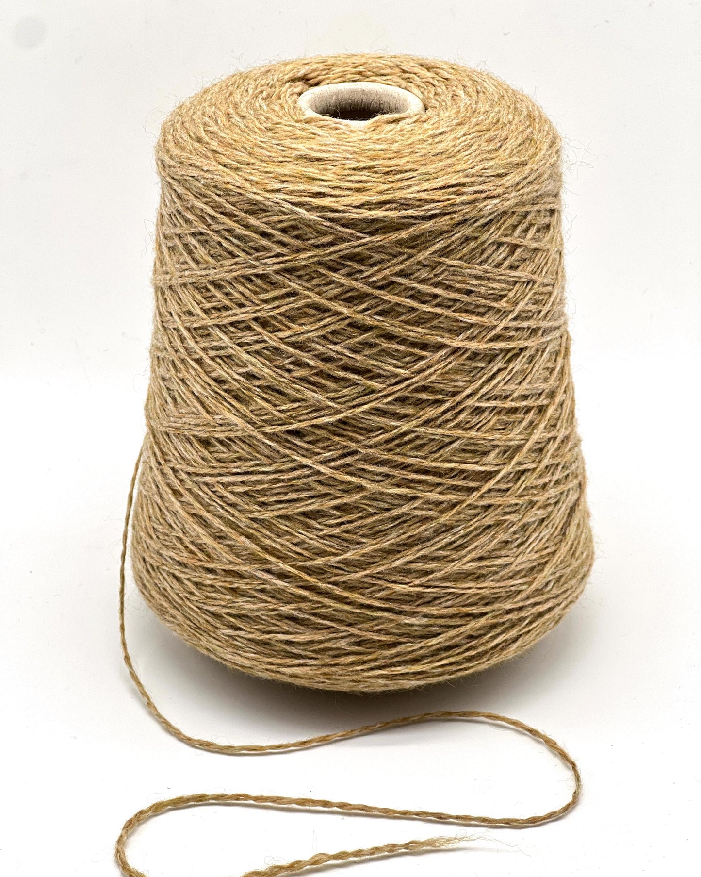 CLAN luxury cashmere mohair blend yarn from an exclusive Italian mill, sport weight yarn with soft halo and lightweight warmth