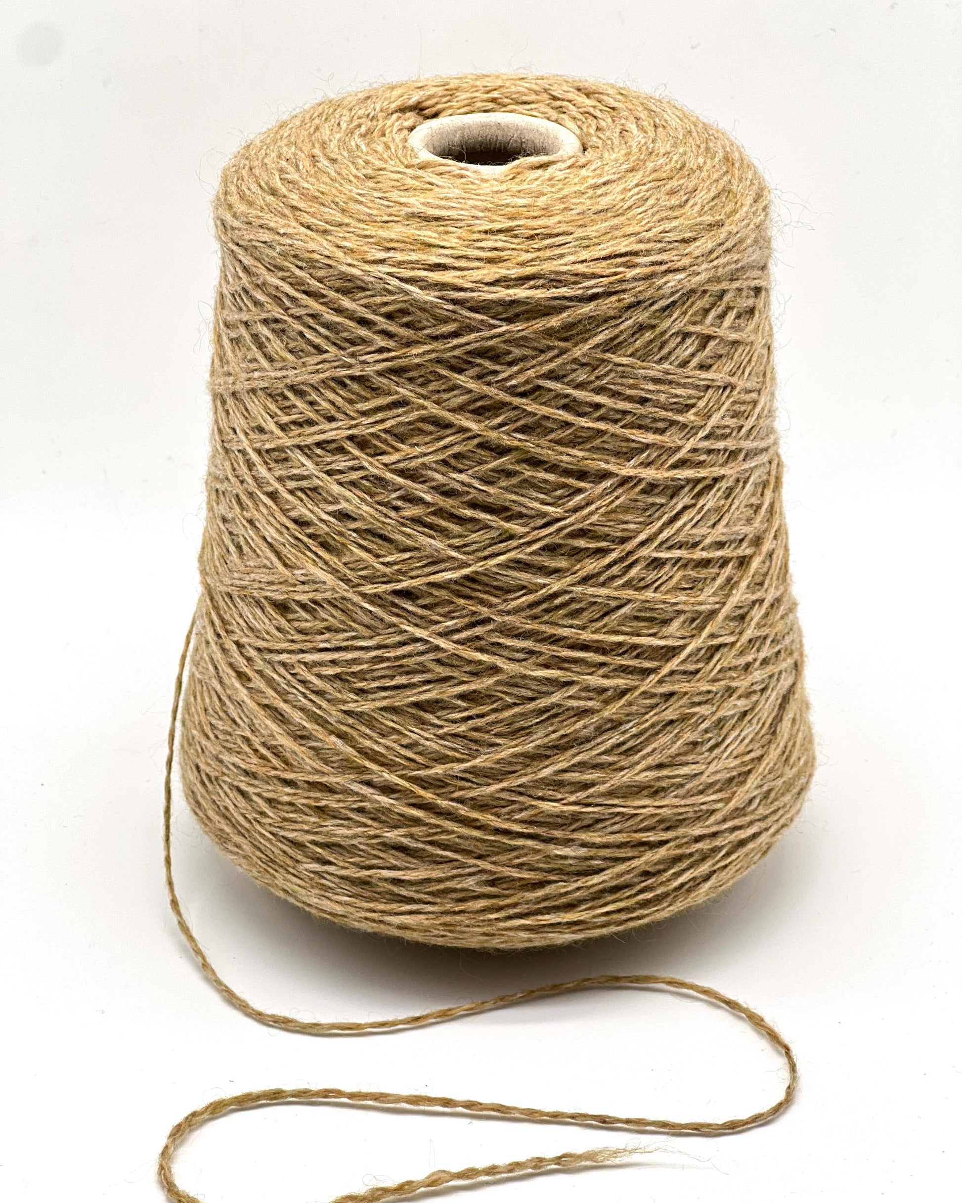 CLAN luxury cashmere mohair blend yarn from an exclusive Italian mill, sport weight yarn with soft halo and lightweight warmth