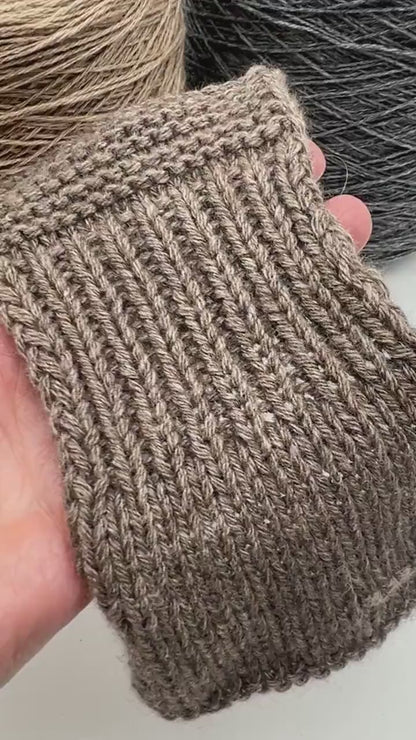 gg filati himalaya yak cashmere silk yarn italy
luxury italian yak cashmere lace yarn 500m 100g
soft warm yak silk merino yarn close up
luxury winter yarn for sweaters shawls scarves
gg filati yarn balls or cones