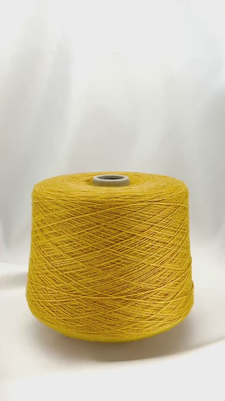 KIRK CLOUD by Gruppo Filpucci Italy, luxury fingering yarn, 75% cashmere 25% super kid mohair, Nm 4300, 430 meters per 100 grams, soft halo Italian yarn