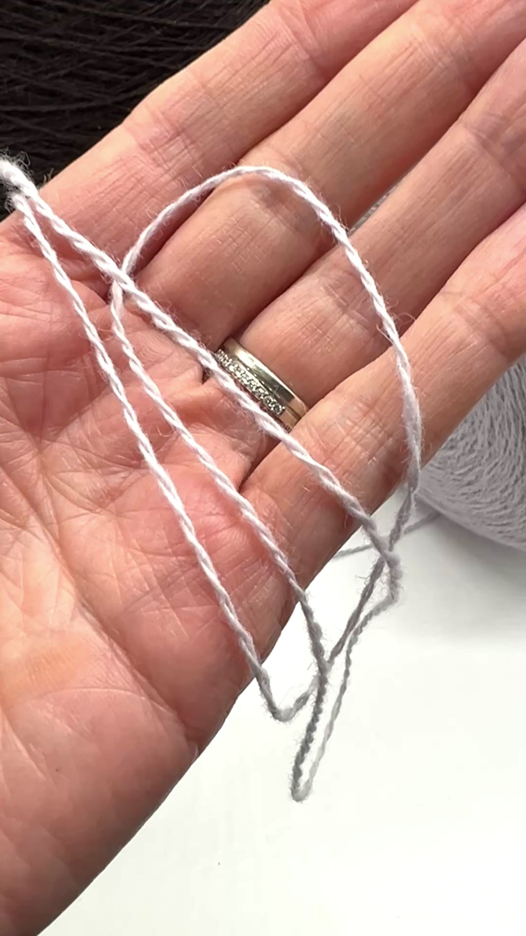 Elite iDOKNiT luxury lace weight carded yarn, LAMORA by Lanecardate Italy. 25% angora and 75% superfine merino wool blend, 800m/100g. Authentic Italian-made yarn with a signature soft halo and exquisite warmth curated by iDOKNiT for professional knitting.