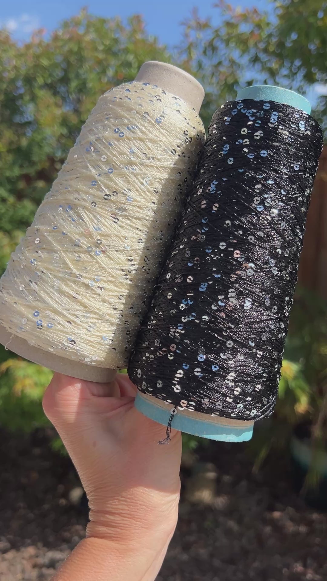 Luxury Italian paillettes yarn ESTRELLA by ECAFIL
Soft chainette sequin yarn on original cone
Italian fashion paillettes yarn for luxury knitwear
Designer companion yarn with integrated paillettes
Luxury Italian cone yarn with silver and green paillettes