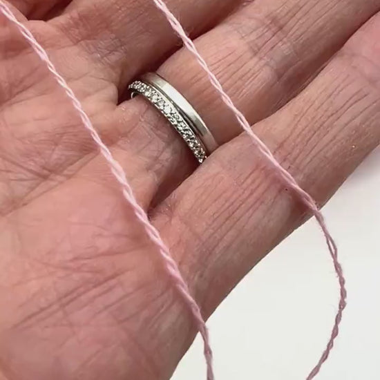 Exclusive iDOKNiT lace weight yarn, VIGOGNA by RiGo Italy. A high-quality blend of 10% cashmere and 90% merino wool in a 2/23 count, providing 1150m per 100g. Curated by iDOKNiT in 1276 Pink and 1277 Camel. Authentic Italian-made luxury fiber for ultra-soft, delicate garments with a refined finish.
