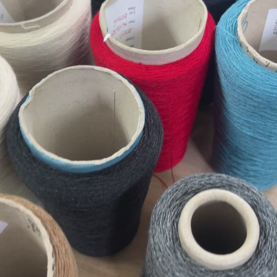 italian cashmere yarn cone loro piana cariaggi lace yarn
luxury cashmere yarn 1400m 100g italy knitting yarn
biagioli modesto cashmere yarn fine lace weight cone
premium italian cashmere yarn soft texture close up
lace cashmere yarn for machine knitting luxury garments