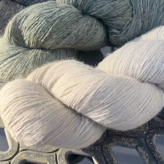 Paces Vilnas Fabrika Dundaga 7.1 100% Latvian Merino wool lace weight yarn, traditionally processed and lanolin-rich for authentic knitting at iDOKNiT.