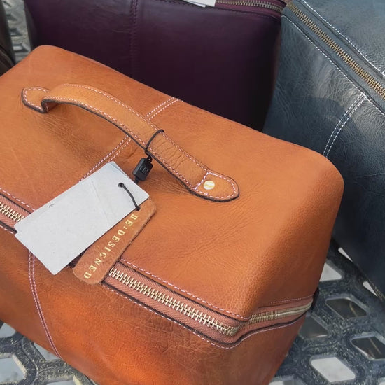 RE PROJECT 10 handcrafted Urban Leather beauty box style knitting needle and notion organizer case from iDOKNiT
