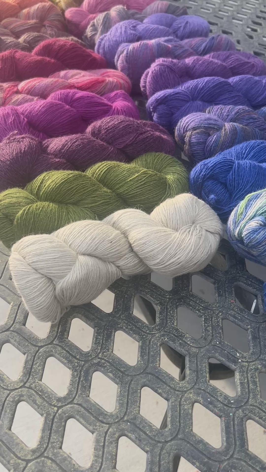 Paces Vilnas Fabrika Dundaga 7.1 100% Latvian Merino wool lace weight yarn, traditionally processed and lanolin-rich for authentic knitting at iDOKNiT.