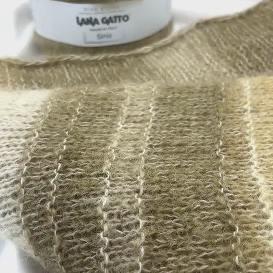 lana gatto sirio alpaca mohair yarn fluffy ball italy
soft alpaca mohair yarn lace weight 450m per 100g
luxury fluffy yarn ball halo texture knitting yarn
mohair alpaca yarn for sweaters shawls scarves
lana gatto sirio close-up soft halo texture
