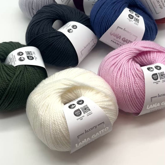 Lana Gatto MAXI VIP yarn balls in soft neutral shades – premium Italian merino cashmere blend. IDOKNIT Shop.