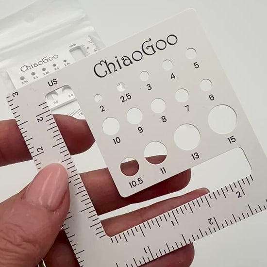 ChiaoGoo 3 inch double sided swatch and needle gauge for knitting and crochet from iDOKNiT