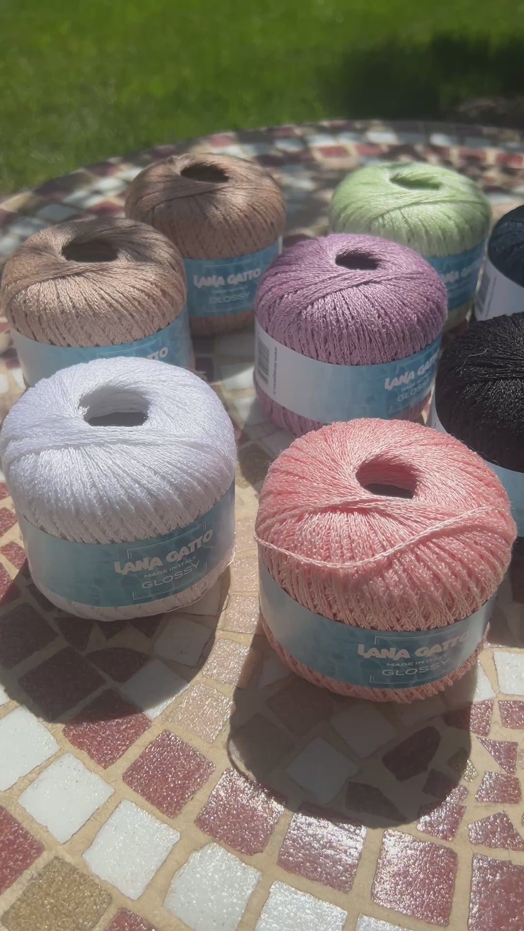 Lana Gatto GLOSSY linen viscose chain yarn Italian summer yarn
Luxury linen viscose yarn for breathable summer knitwear
Close up of GLOSSY chainette yarn showing airy texture and sheen
Italian flax viscose yarn for elegant lightweight garments
Soft summer chain yarn for tops shawls and modern knitwear