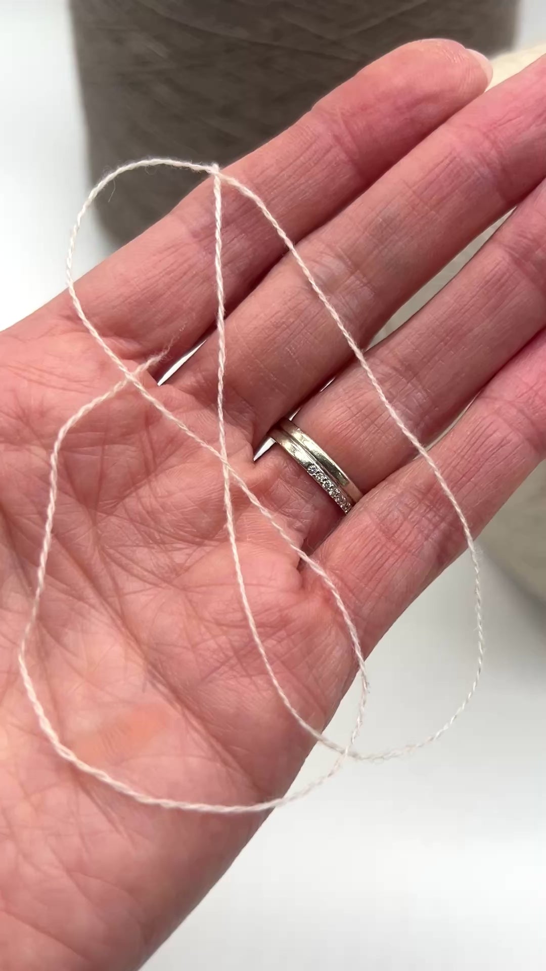 Prestige iDOKNiT ELEGANCE 100% Cashmere lace weight yarn, 2-ply Nm 2/36 construction, sourced from Italian luxury fashion stock for elite softness and professional knitting.