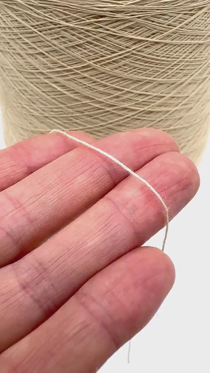 sessia biopapiro organic cotton yarn italy lace cone
giza cotton lace yarn 1600m 100g luxury italian yarn
fine organic cotton yarn for knitting weaving blending
structured italian cotton yarn texture close up
lace cotton yarn sessia biopapiro