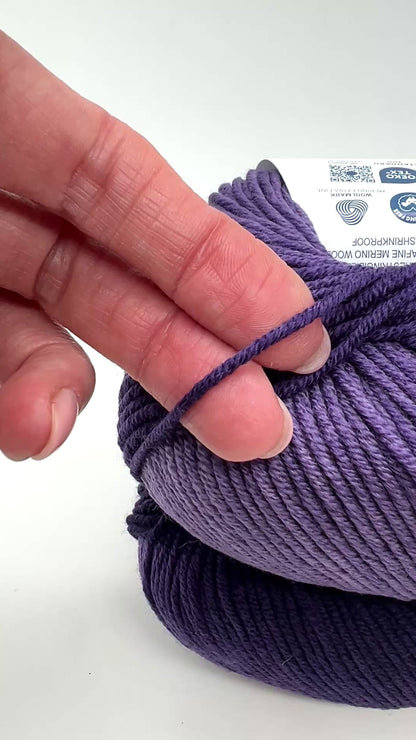 SUPER SOFT, Merino 100% GRADIENT COLORS COLLECTION, Premium Italian Yarn by Lana Gatto, DK Weight, 125m/50g (137y/1.76oz)