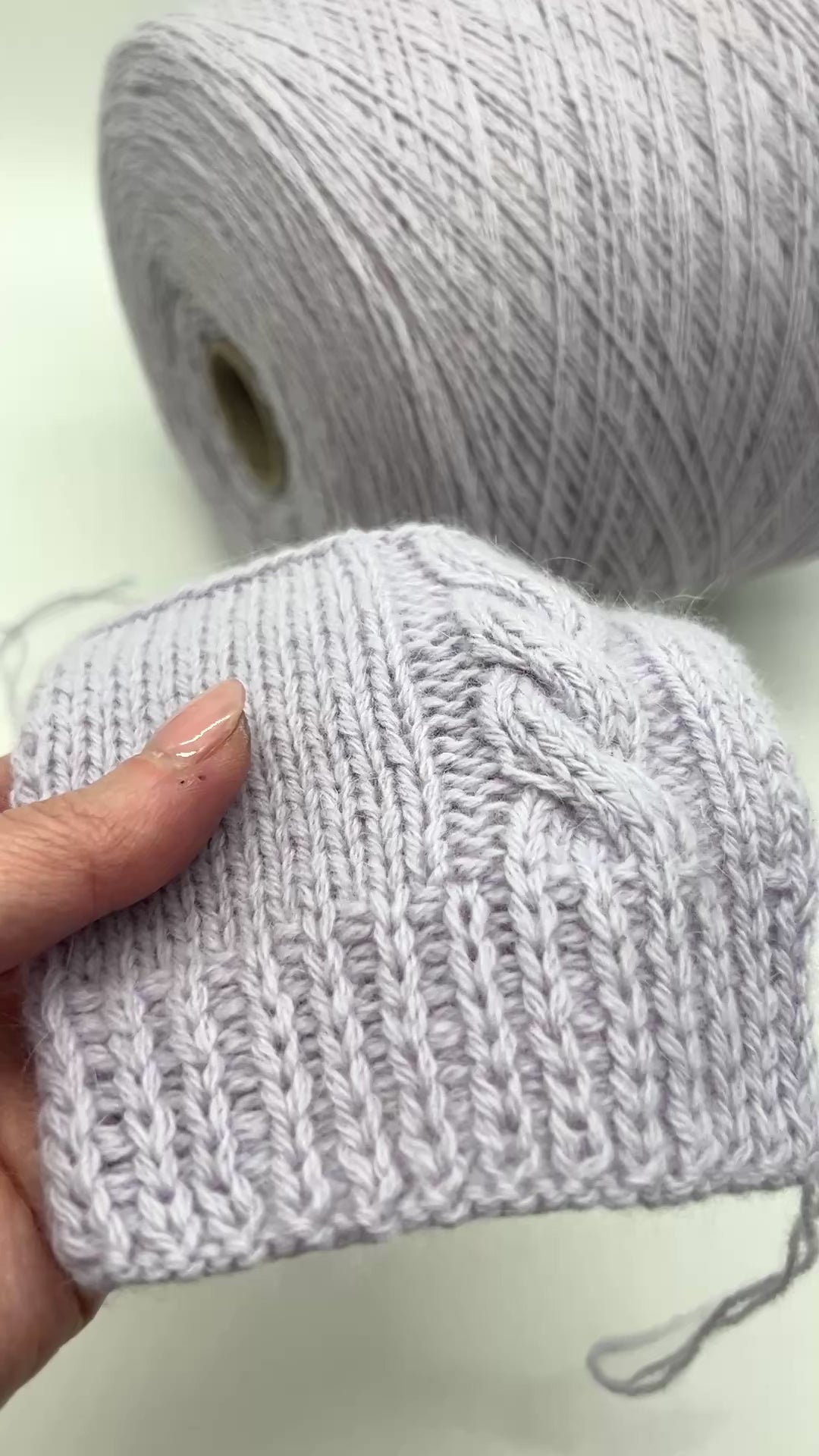 Elite iDOKNiT luxury lace weight carded yarn, LAMORA by Lanecardate Italy. 25% angora and 75% superfine merino wool blend, 800m/100g. Authentic Italian-made yarn with a signature soft halo and exquisite warmth curated by iDOKNiT for professional knitting.