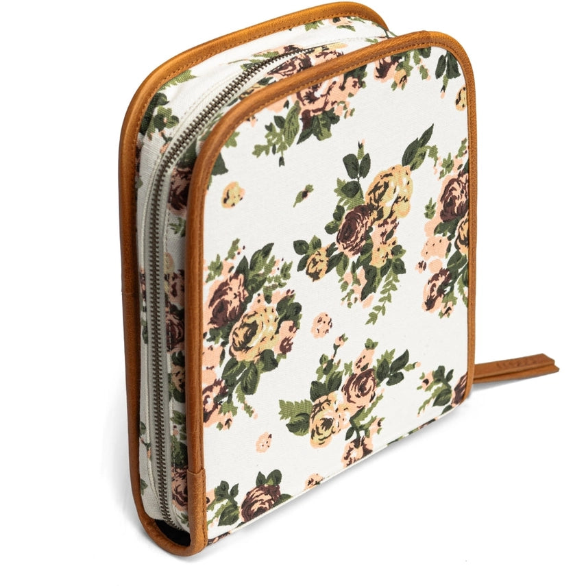 muud Voss canvas zippered knitting needle and cable organizer case from iDOKNiT